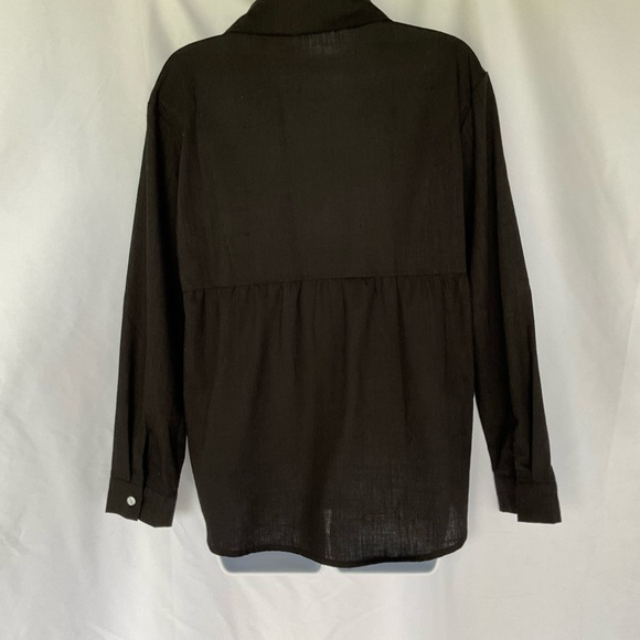 Linen Button-Up Shirt with Back Detail - Small -Versatile for Office to Outdoors - Picture 1 of 7